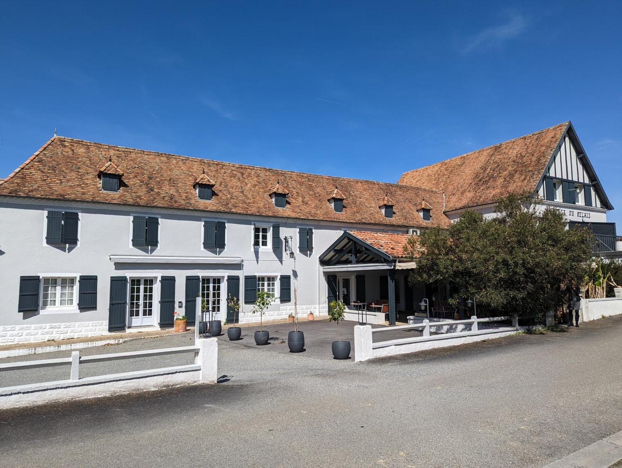 Logis Auberge Du Relais - Hotel & Restaurant Berenx Dış mekan fotoğraf
