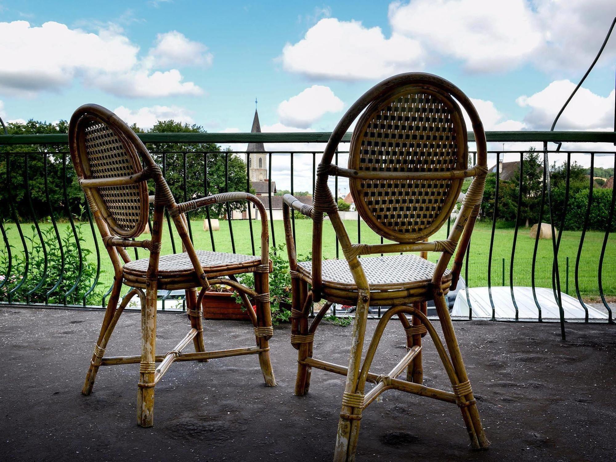 Logis Auberge Du Relais - Hotel & Restaurant Berenx Dış mekan fotoğraf