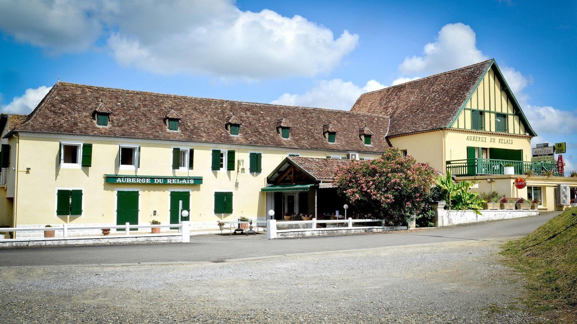 Logis Auberge Du Relais - Hotel & Restaurant Berenx Dış mekan fotoğraf