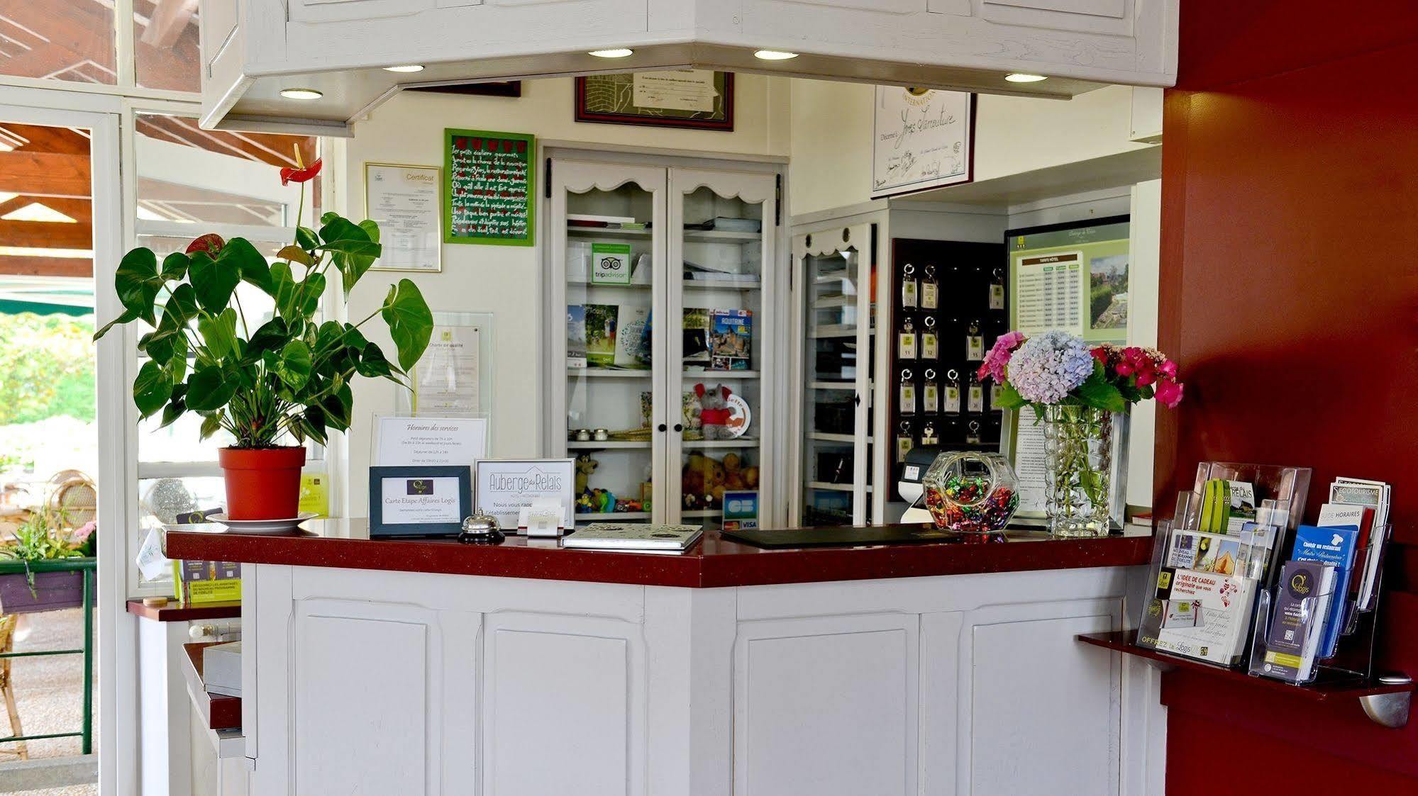Logis Auberge Du Relais - Hotel & Restaurant Berenx Dış mekan fotoğraf